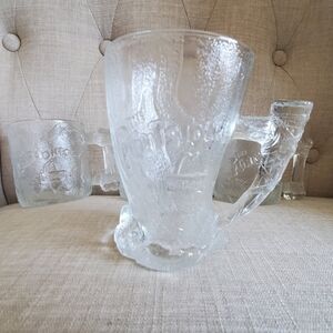 McDonald's Flintstone set of 4 glasses 1993. Rare collectable.